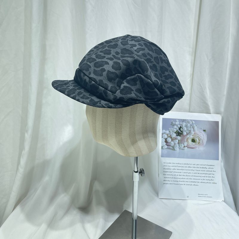 American-style Retro Chic Leopard-print Beret For Women - Image 7