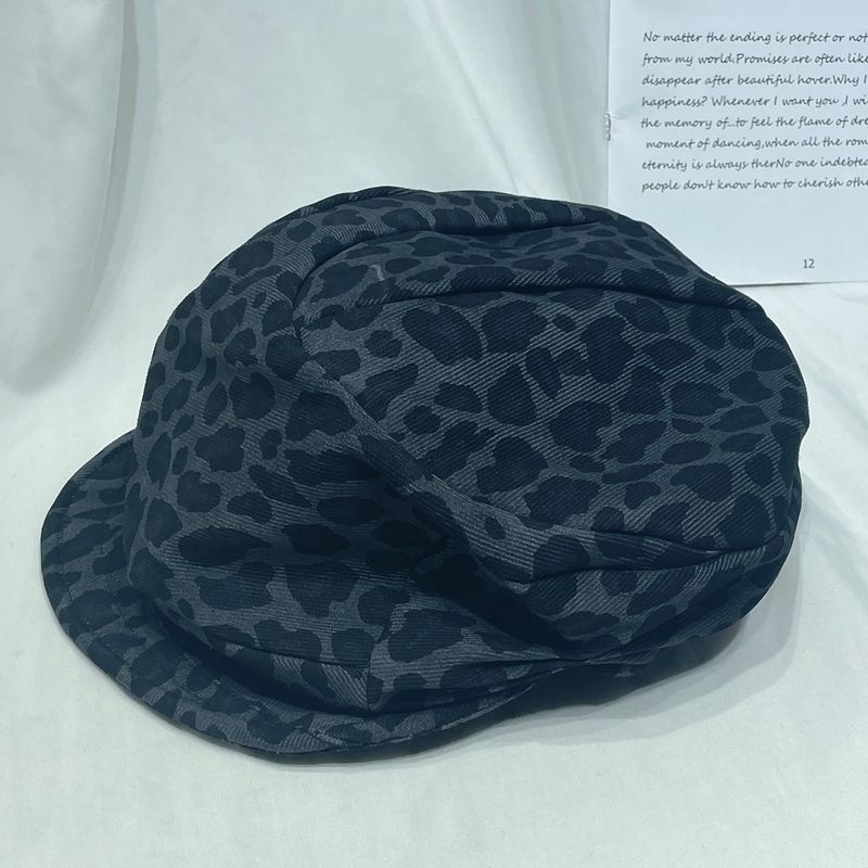 American-style Retro Chic Leopard-print Beret For Women - Image 9
