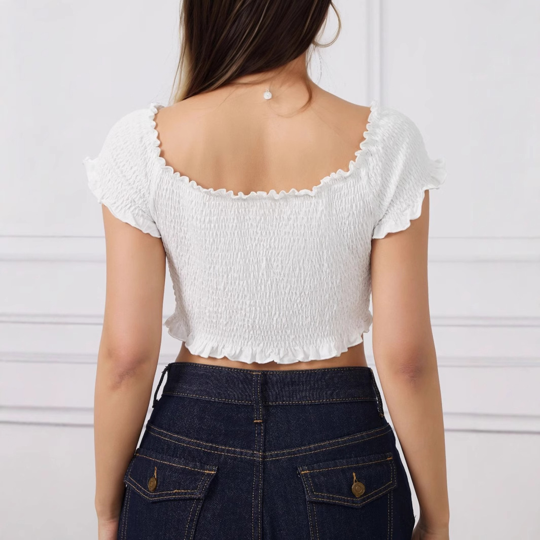 A Sexy Ruched T-shirt That Perfectly Flatters - Image 6