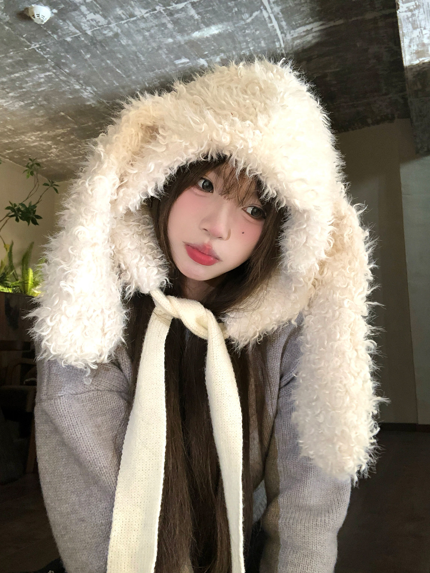 Korean-style Sweet And Cute White Plush Hat With Bunny Ears - Image 8
