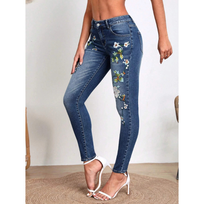 Womens Versatile Flower-Pattern Embroidered Skinny Jeans - Image 5