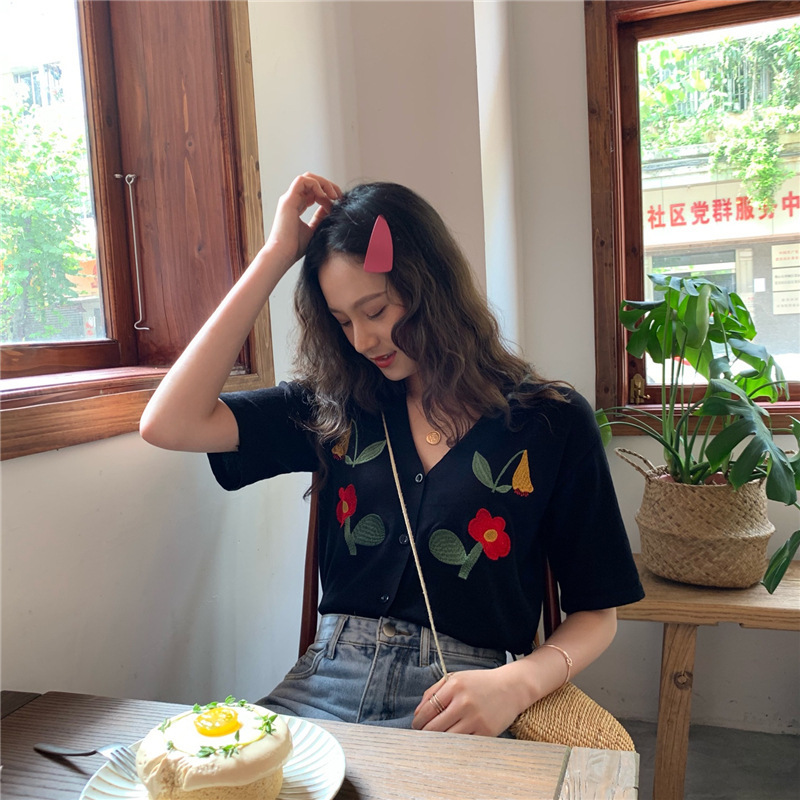 Womens Fashion Floral Plus-Size Knitted Short-Sleeve Top - Image 4